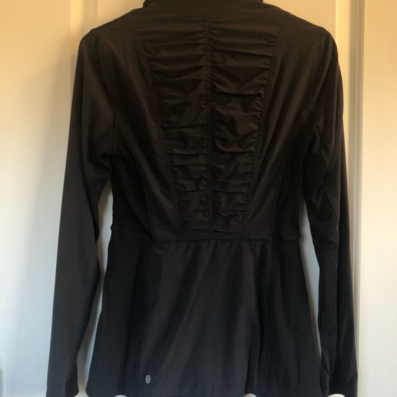 LULULEMON ATHLETICA Round Trip Jacket - Picture 5 of 6
